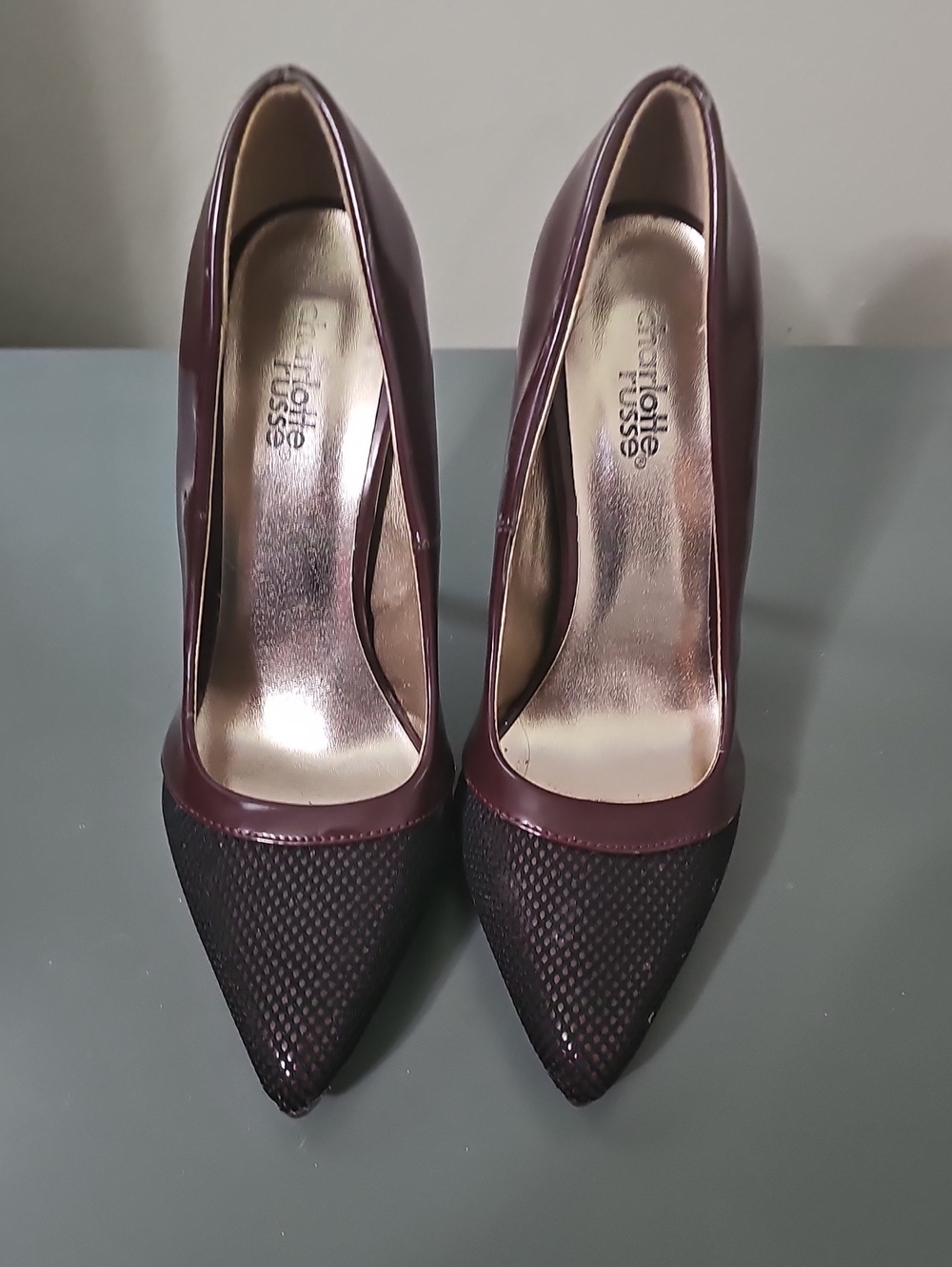 Charlotte Russe Two-Tone Pointed Toe Pumps in Burgundy and Black
